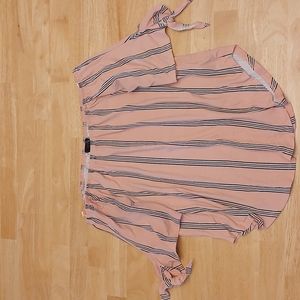 2/$15 EUC. Streetwear Society Womens Top Size L